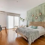 Apartment Le Bambou: Grand Au Calme, Climatise, 5 Min De La Gare Bordeaux