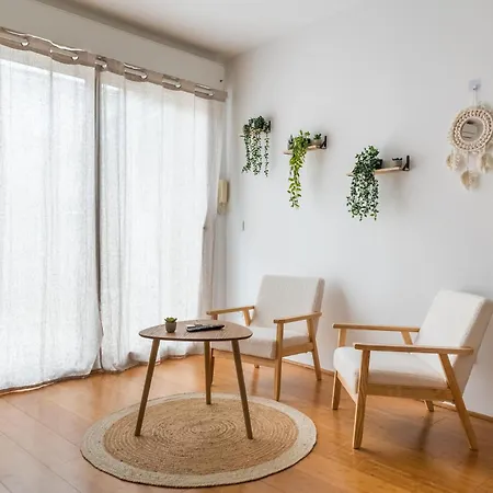 Le Bambou: Grand Au Calme, Climatise, 5 Min De La Gare *